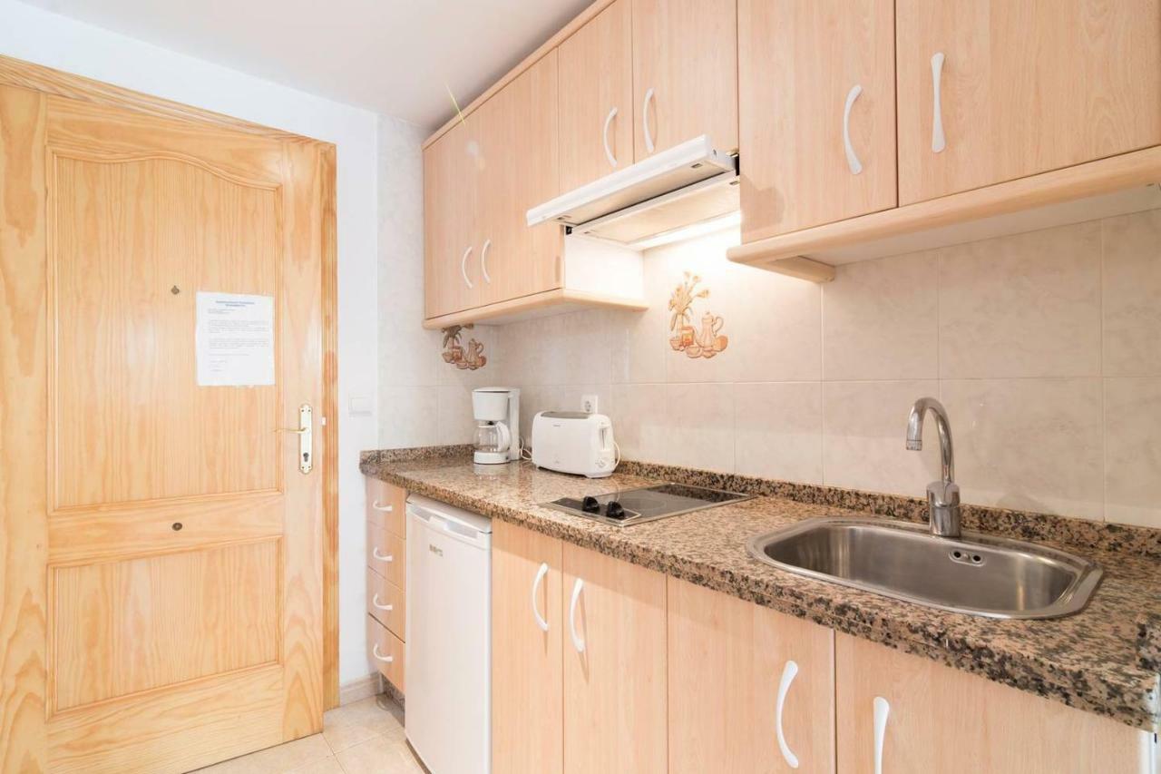Apartamentos Vicenta Carihuela By Playa Miguel Torremolinos Extérieur photo